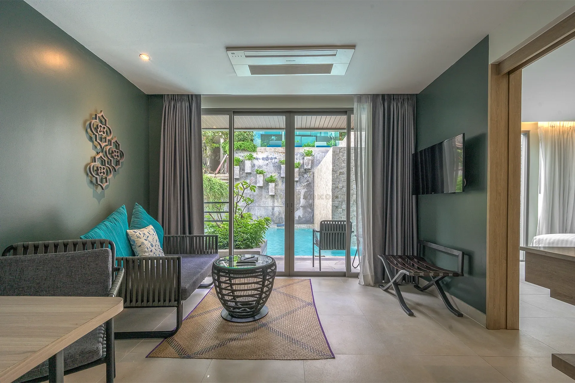 patong-hotel-phuket-3