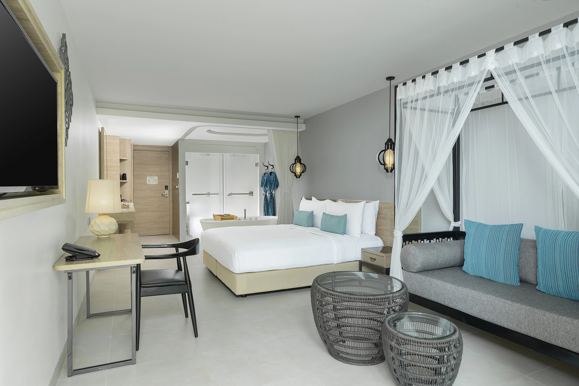 grand-deluxe-room-spacious-interior-patong